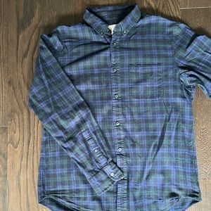 Club Monaco button up collared long sleeve plaid flannel shirt, size large